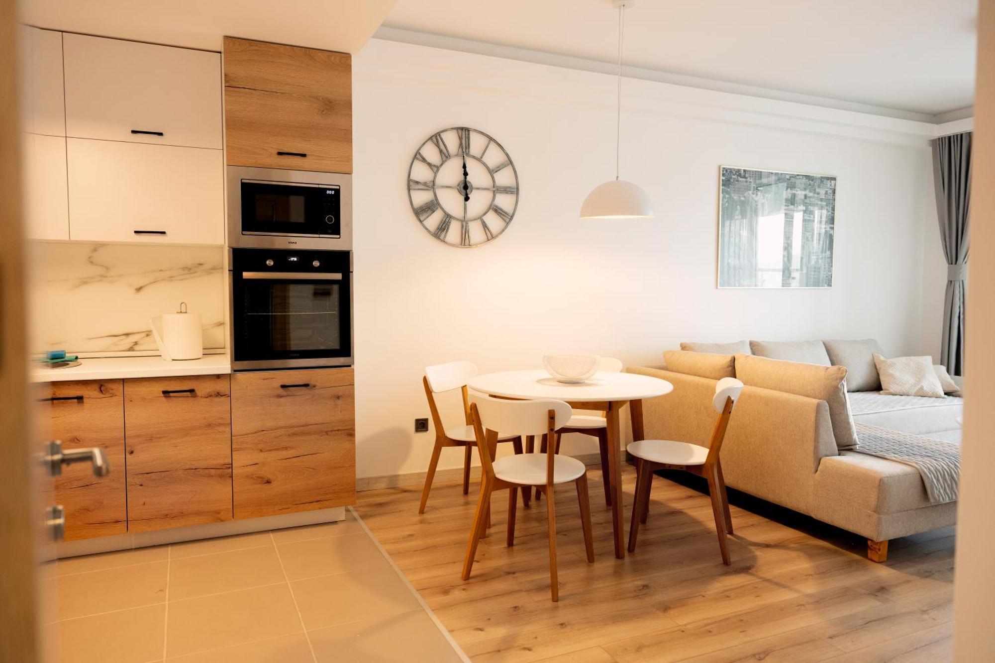 33rd Floor Twin In Cevahir Sky Complex With Pool, Spa, Fitness And Parking Included In Price *