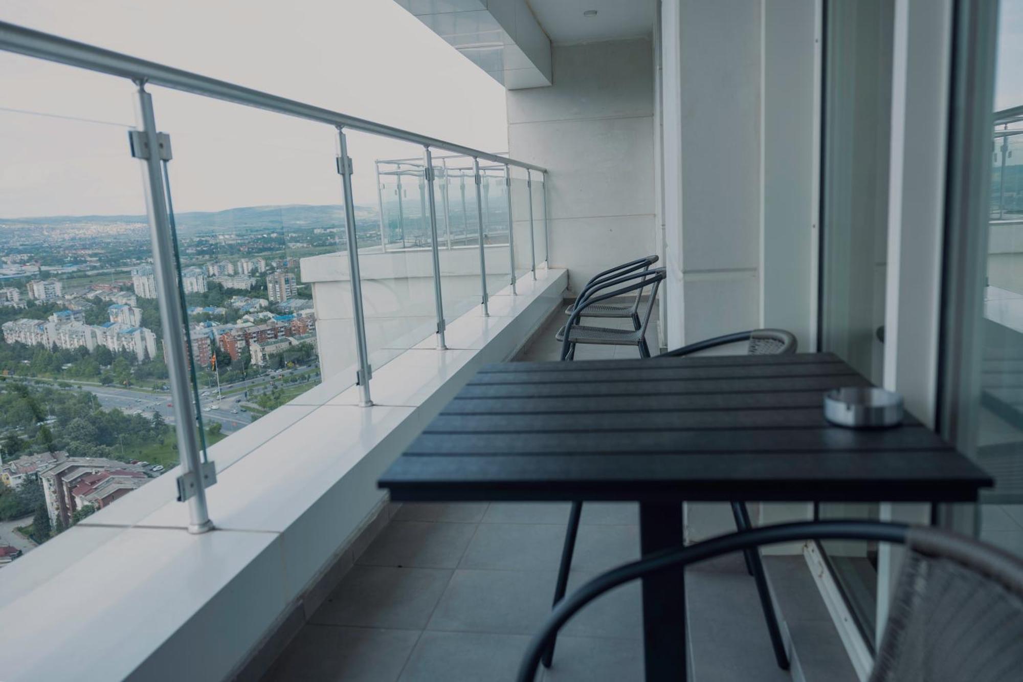 33rd Floor Twin In Cevahir Sky Complex With Pool, Spa, Fitness And Parking Included In Price