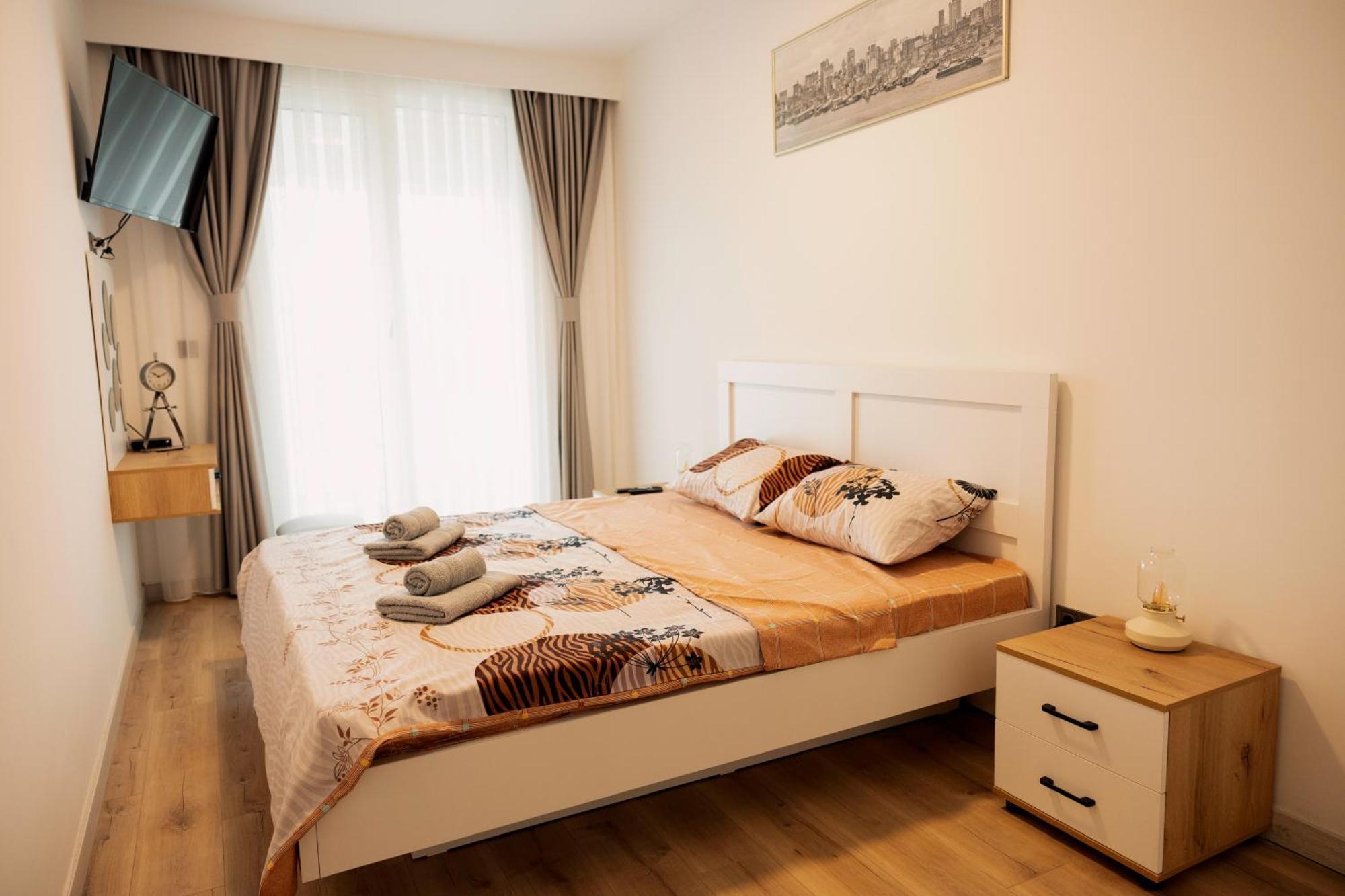 33rd Floor Twin In Cevahir Sky Complex With Pool, Spa, Fitness And Parking Included In Price Apartament Skopje