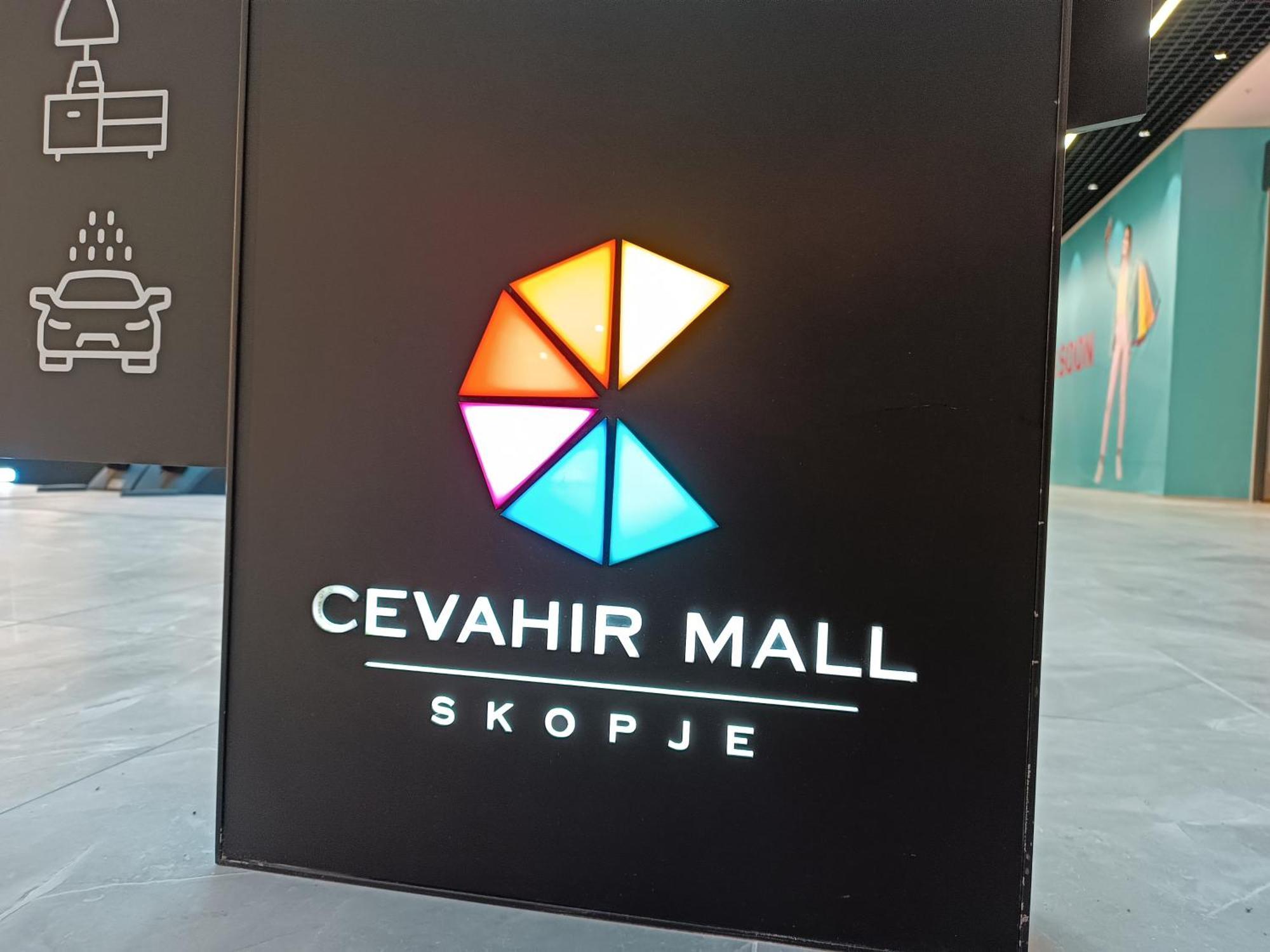 33rd Floor Twin In Cevahir Sky Complex With Pool, Spa, Fitness And Parking Included In Price Skopje