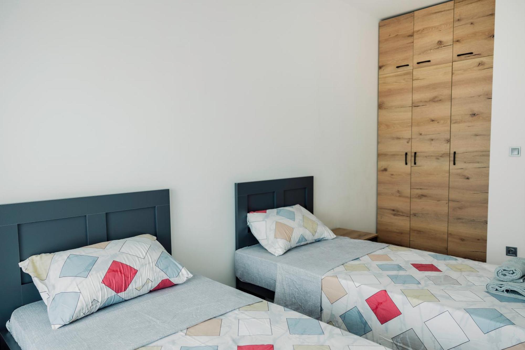 33rd Floor Twin In Cevahir Sky Complex With Pool, Spa, Fitness And Parking Included In Price