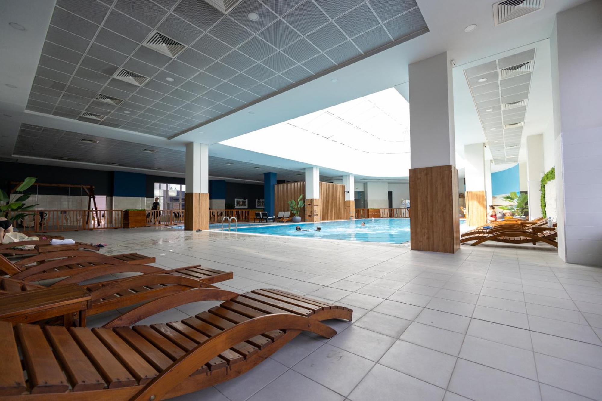 33rd Floor Twin In Cevahir Sky Complex With Pool, Spa, Fitness And Parking Included In Price *