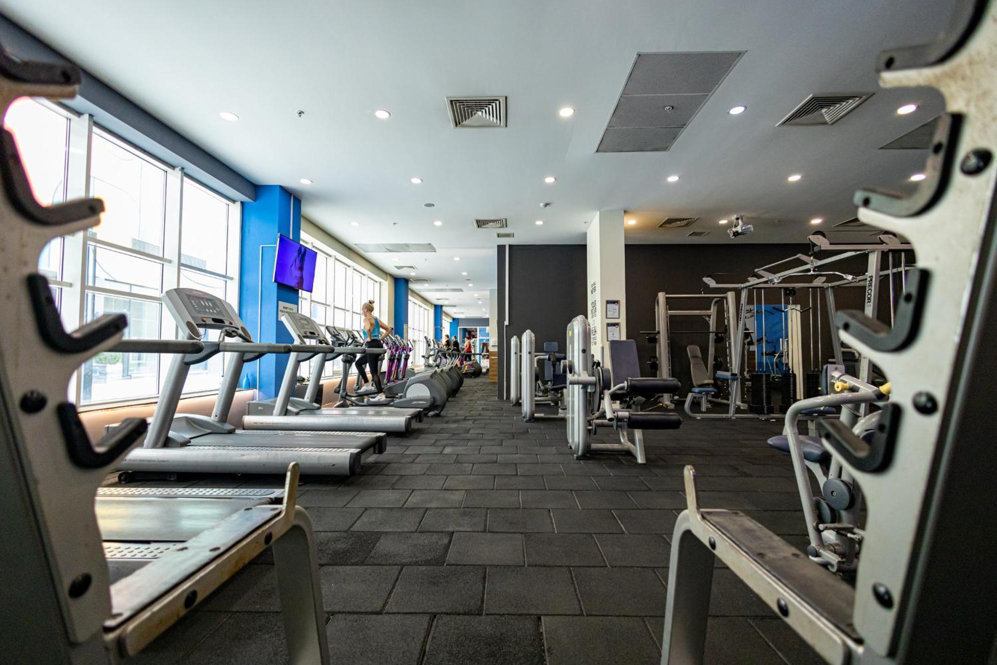 33rd Floor Twin In Cevahir Sky Complex With Pool, Spa, Fitness And Parking Included In Price * Skopje